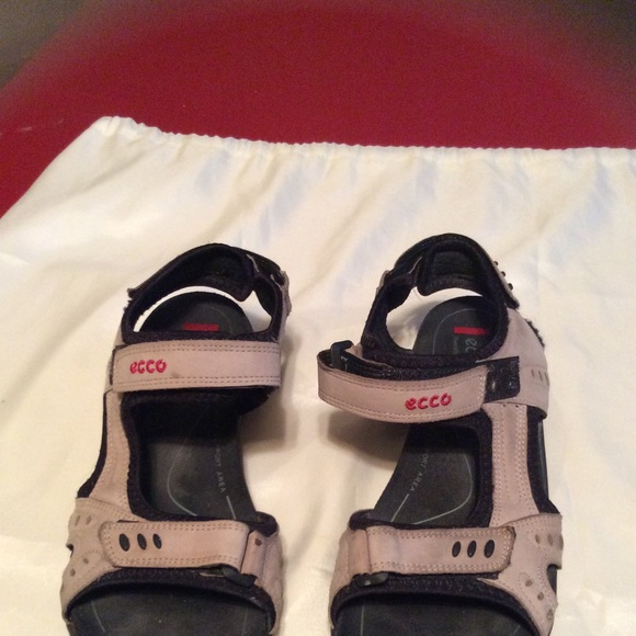 Ecco size 37 sandals - Picture 9 of 11